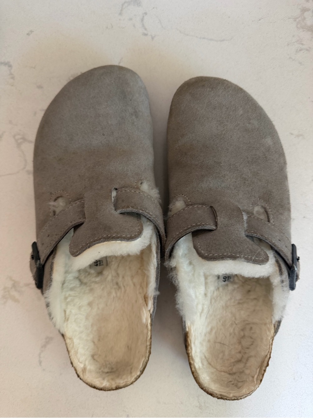 Birkenstock women’s  Cream Faux-Shearling Clogs